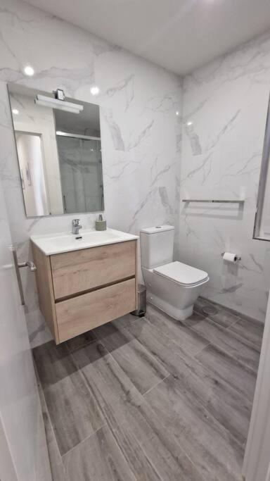 Apartamento Aires De Tineo Oviedo Exterior photo