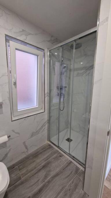 Apartamento Aires De Tineo Oviedo Exterior photo