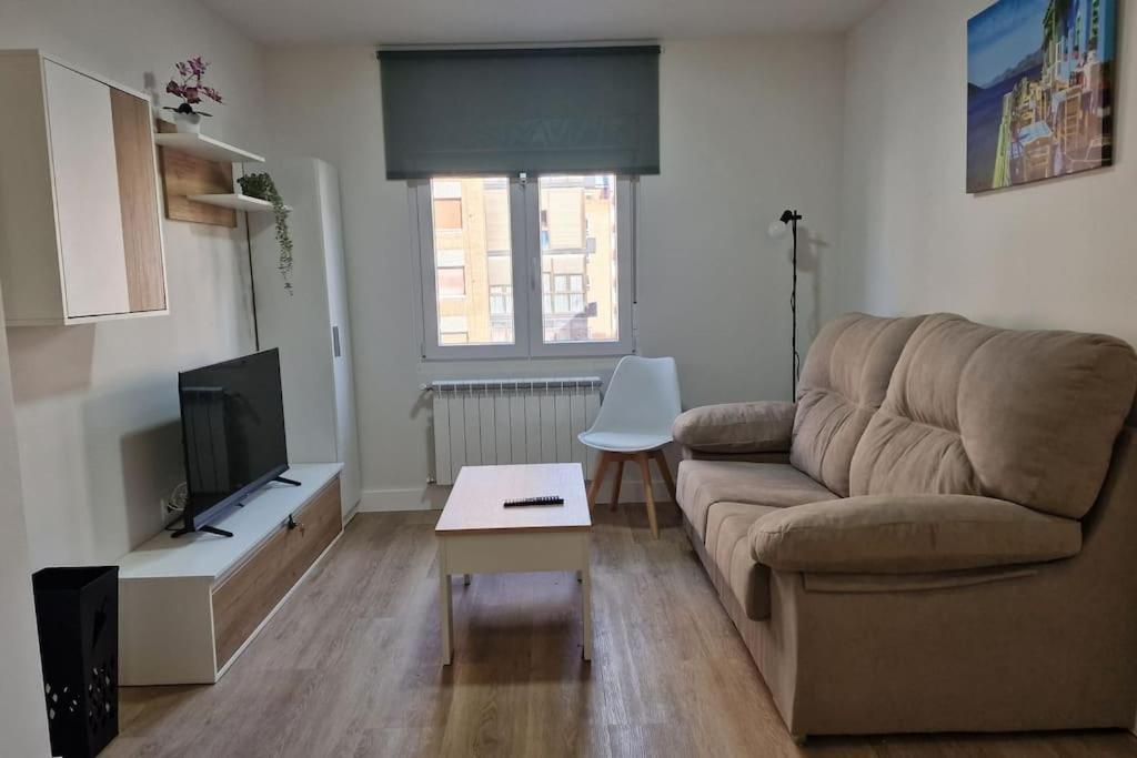 Apartamento Aires De Tineo Oviedo Exterior photo